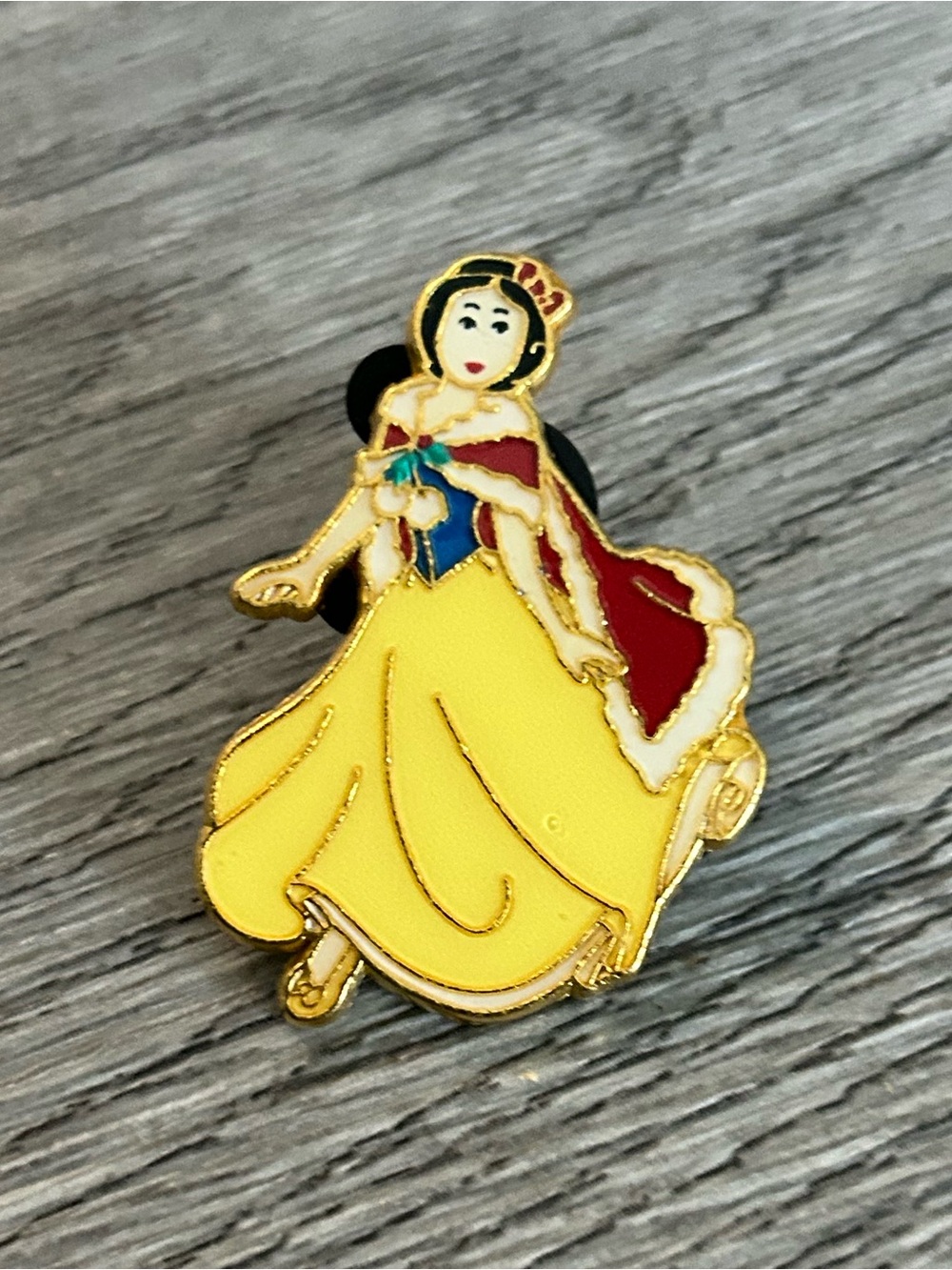2/$8 Disney Land Parks Snow White Trading Enamel Pin